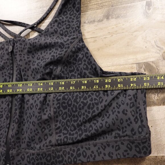 Torrid Happy Camper Zip-Front Sports Bra Plus Size 5‎ Black Leopard Print - Picture 4 of 8